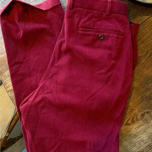 HILTL Men's Burgundy Chinos